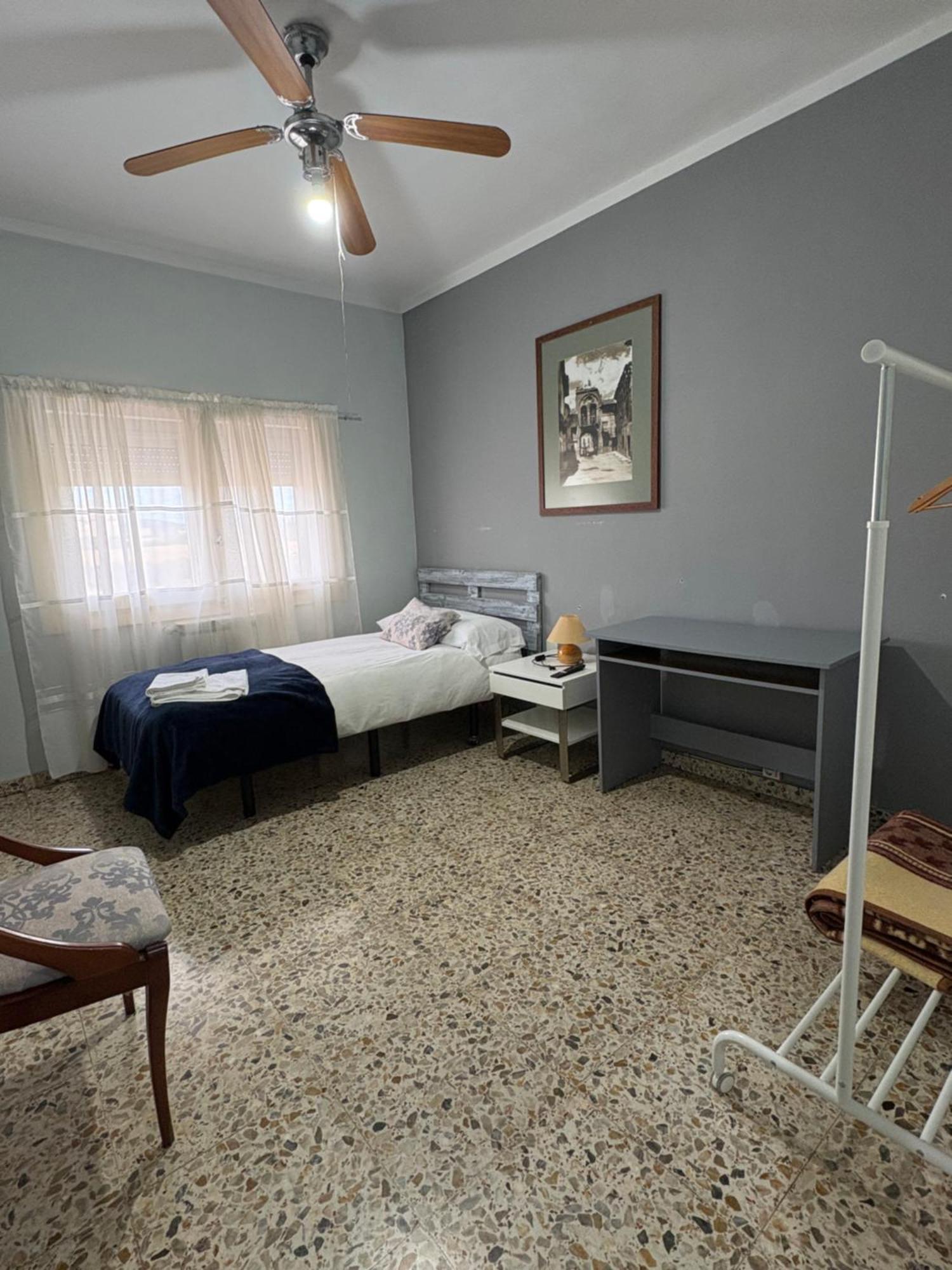 Hostal Pueblo Viejo Belchite Eksteriør bilde