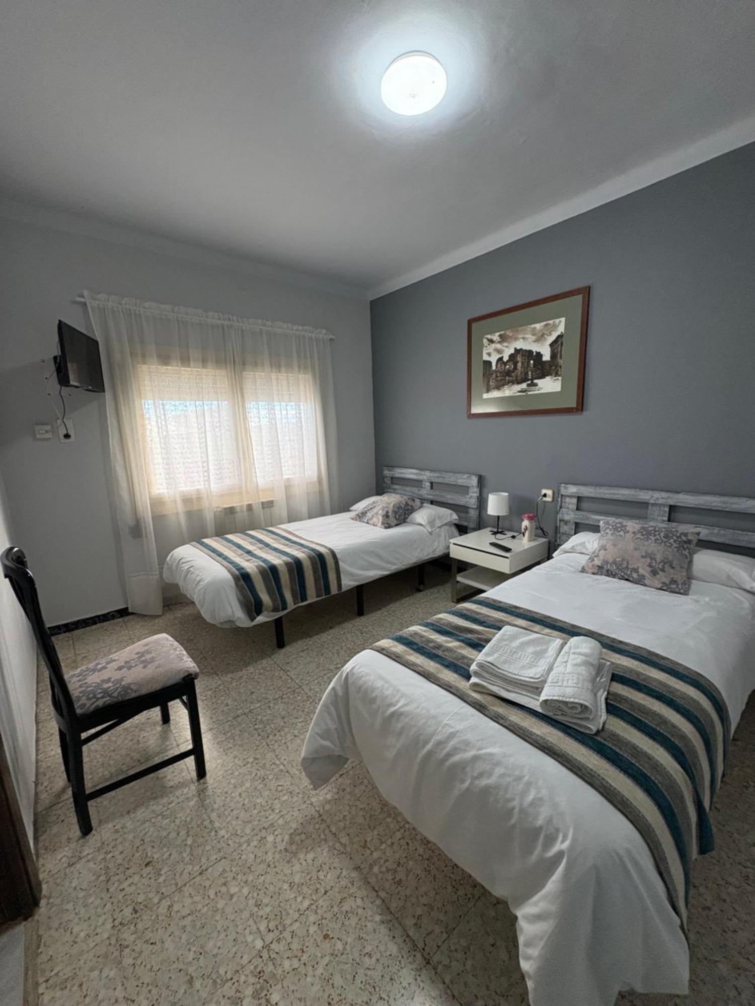 Hostal Pueblo Viejo Belchite Eksteriør bilde